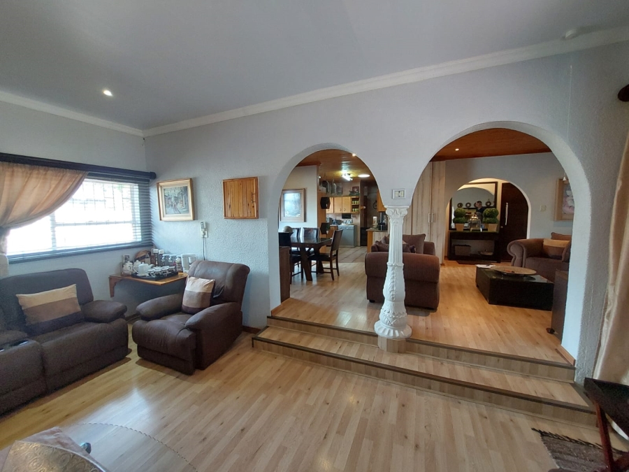 3 Bedroom Property for Sale in Meiringspark North West